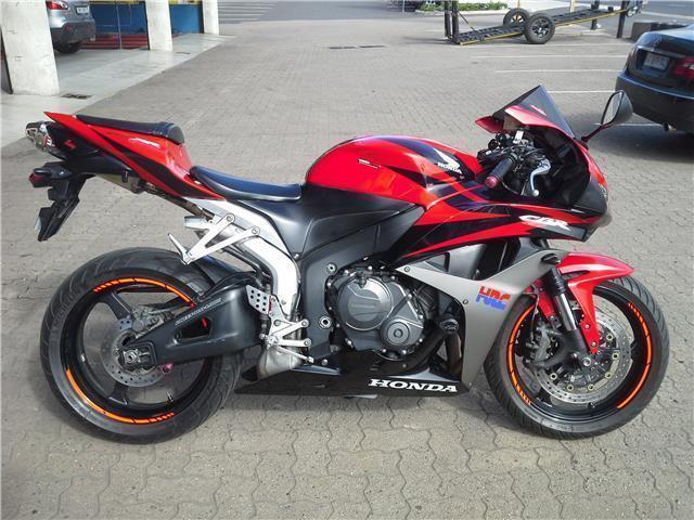 2007 HONDA CBR 600 RR FOR SALE !