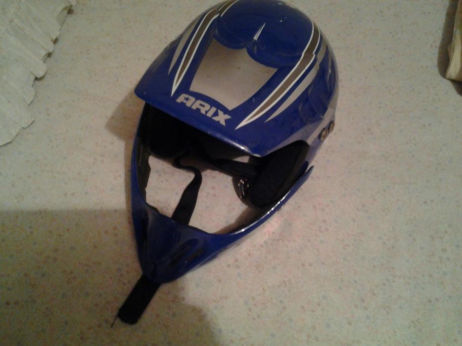 Off road helmet (2nd hand)