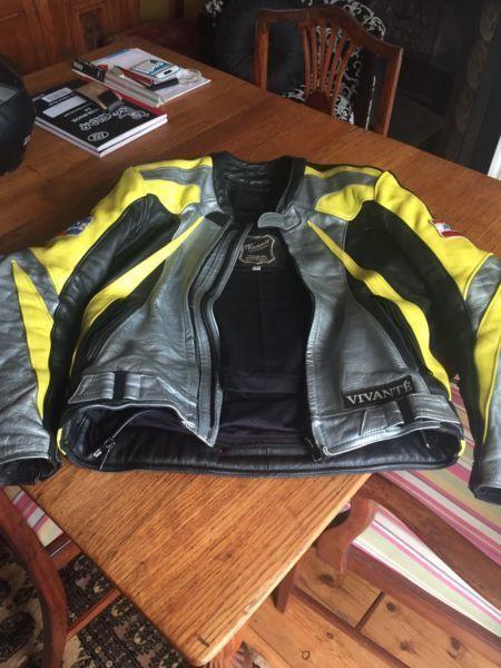 Leather jacket medium man