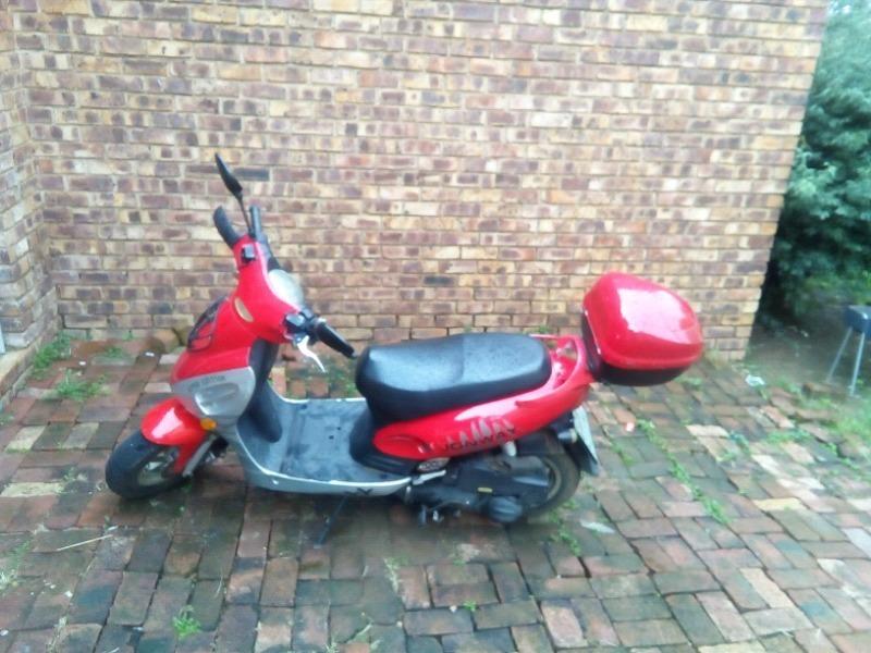 Johnway 125 scooter