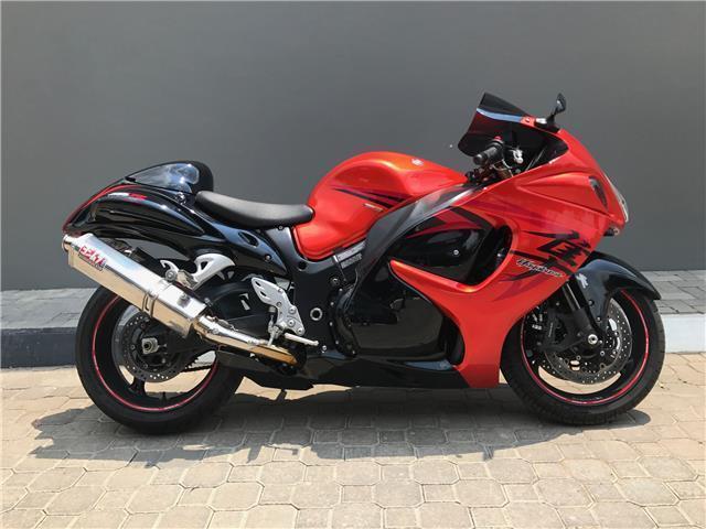 SUZUKI GSXR 1300 HAYABUSA