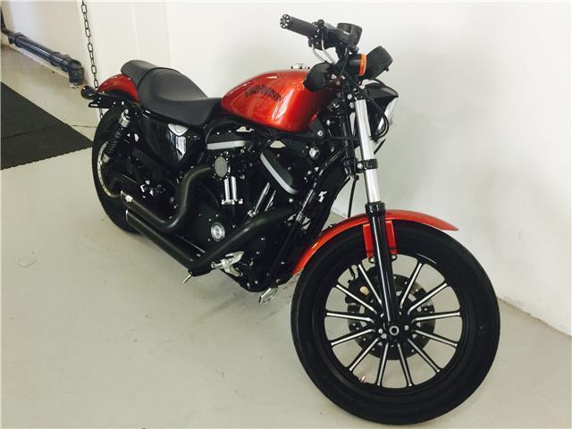 Harley-Davidson Sportster 883 Iron - METALHEADS MOTORCYCLES