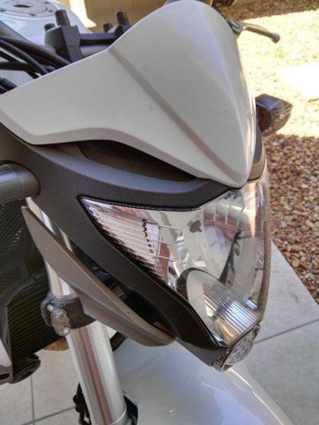 2009 Honda CB-ABS Model With Puig Street Screen