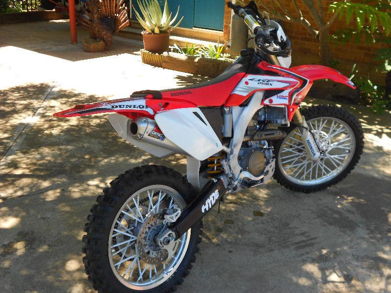 Honda Crf 250x electric start 4-stroke for sale.( enduro )