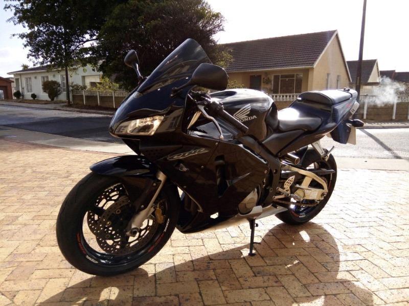 Neg..Honda CBR 600rr