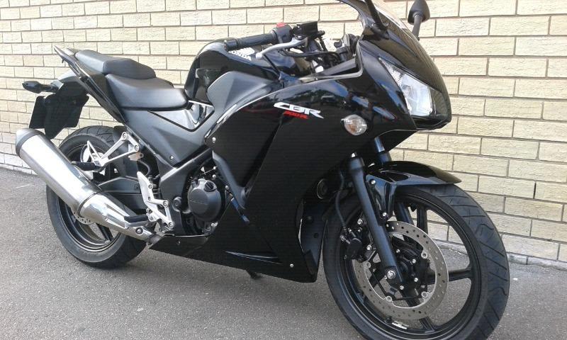 2015 Honda CBR 300 R