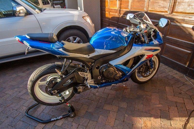 Suzuki GSX-R 600 K9