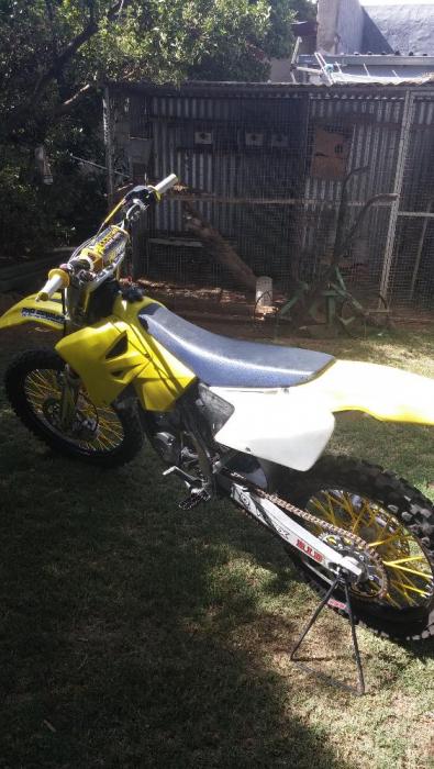 R 17 000 NOT NEG !!!