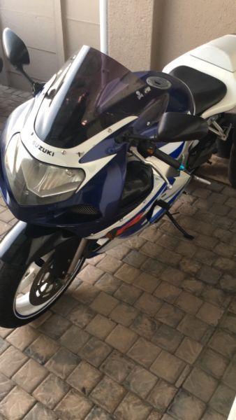 Suzuki GSXR600