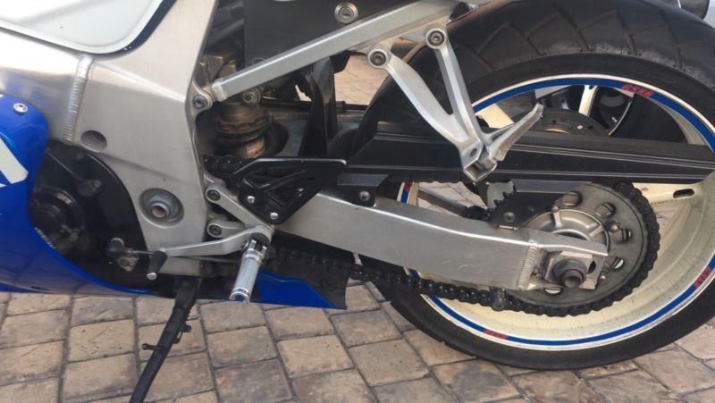 Suzuki GSXR600