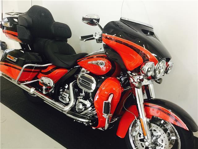 Harley-Davidson CVO Ultra Limited - METALHEADS MOTORCYCLES