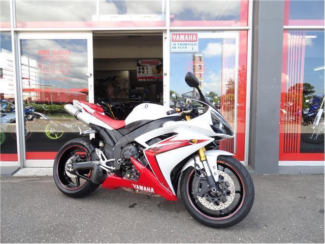 2007 Yamaha YZF R1 For Sale