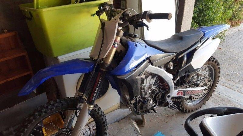 Yamaha YZ 450 reverse cylinder