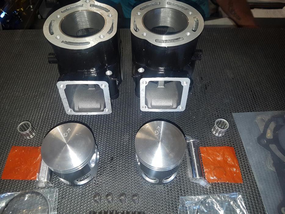 Banshee 350 Stock Cylinder Pistons kit
