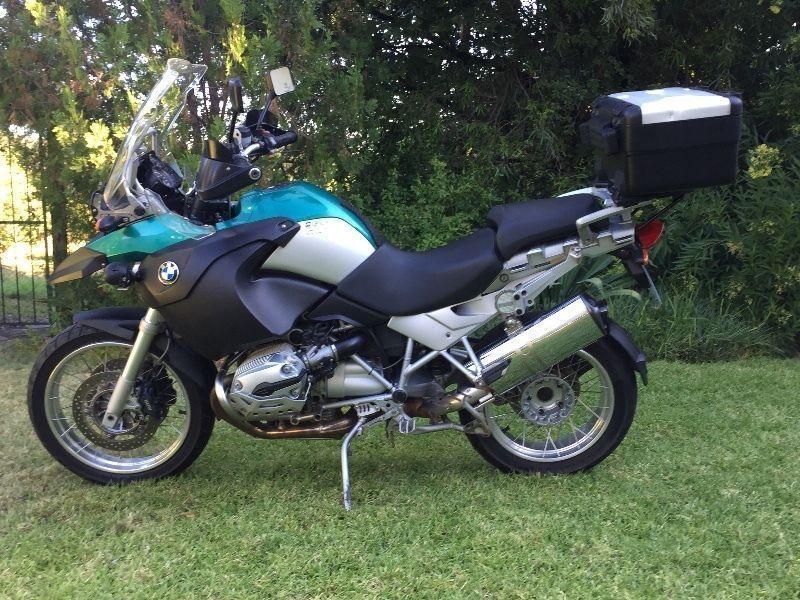 2005 BMW GS1200 with Lots of Extras - Unique custom paint, only known green GS in SA