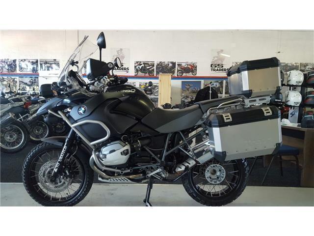 2012 BMW GS 1200 Adventure Triple Black - with 21000km ---GS TRADERS