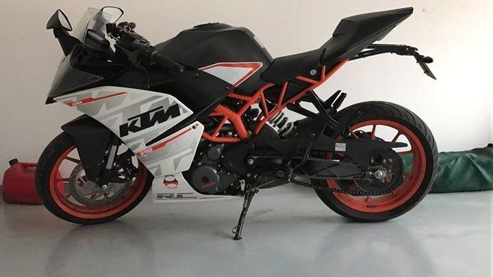 KTM RC390