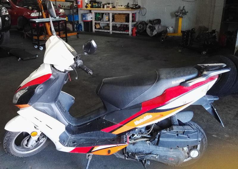 2014 Motomia with low kms for R8000 neg