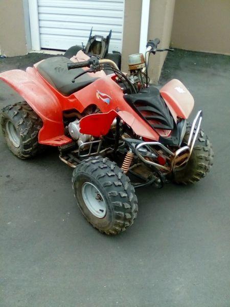 stripping 200cc man quad for spares