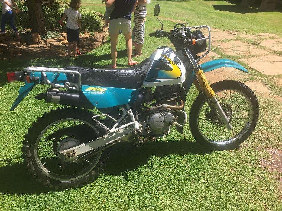 Suzuki 200