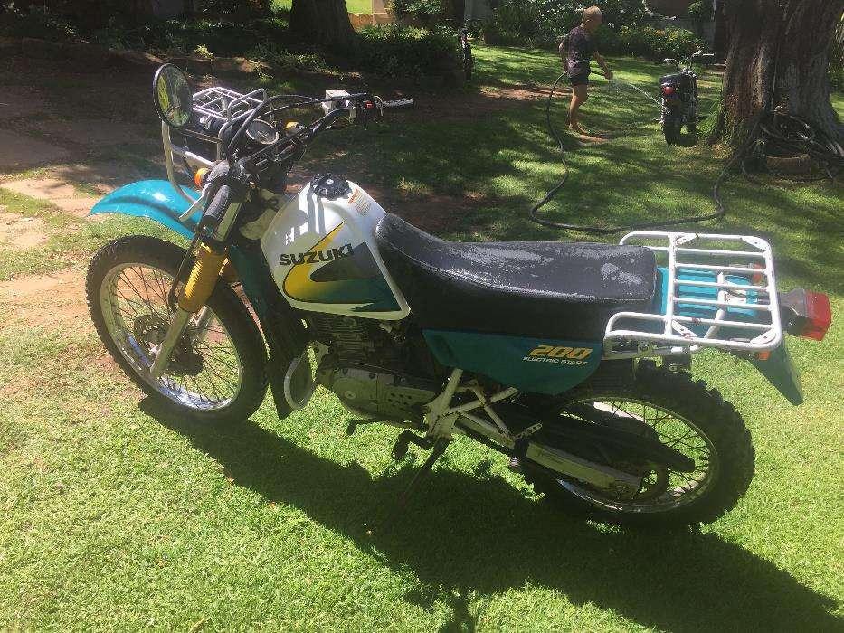 Suzuki 200