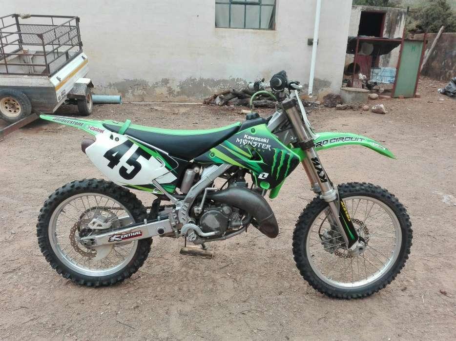 Kawasaki KX 125(perfect condition)
