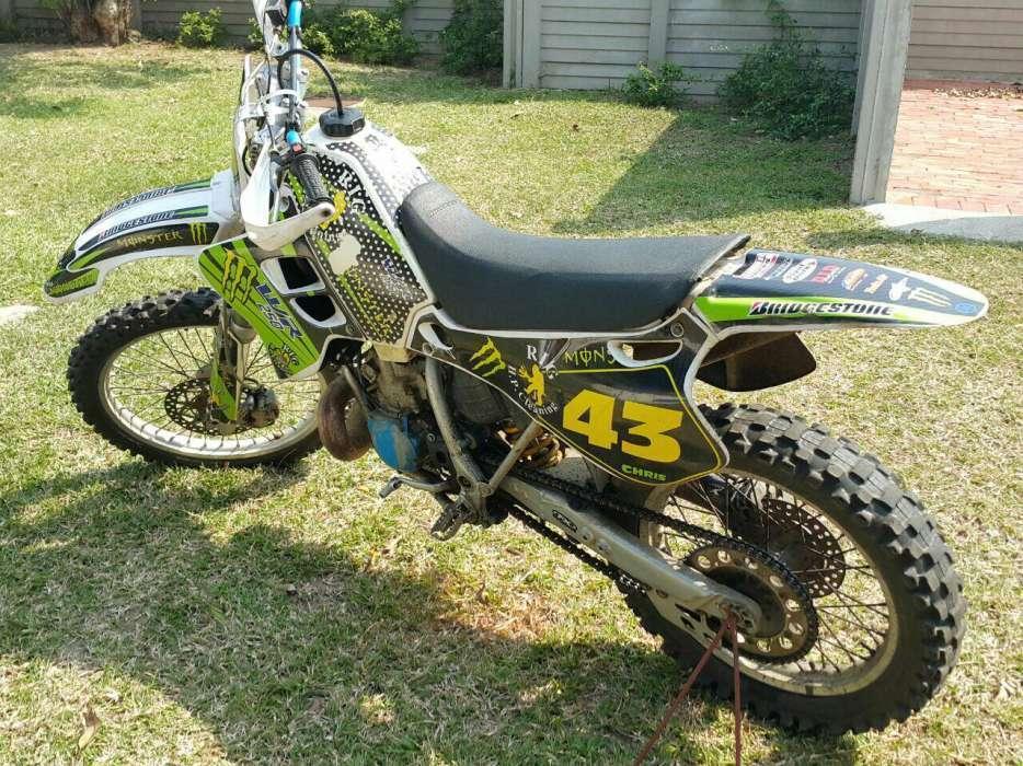Yamaha wr 250 2 stroke