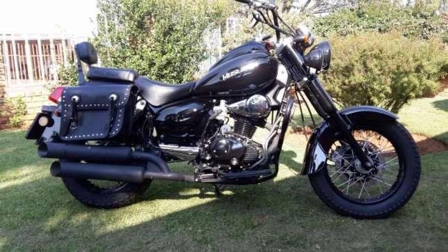 Black - Mustang 250 Big Boy R50000