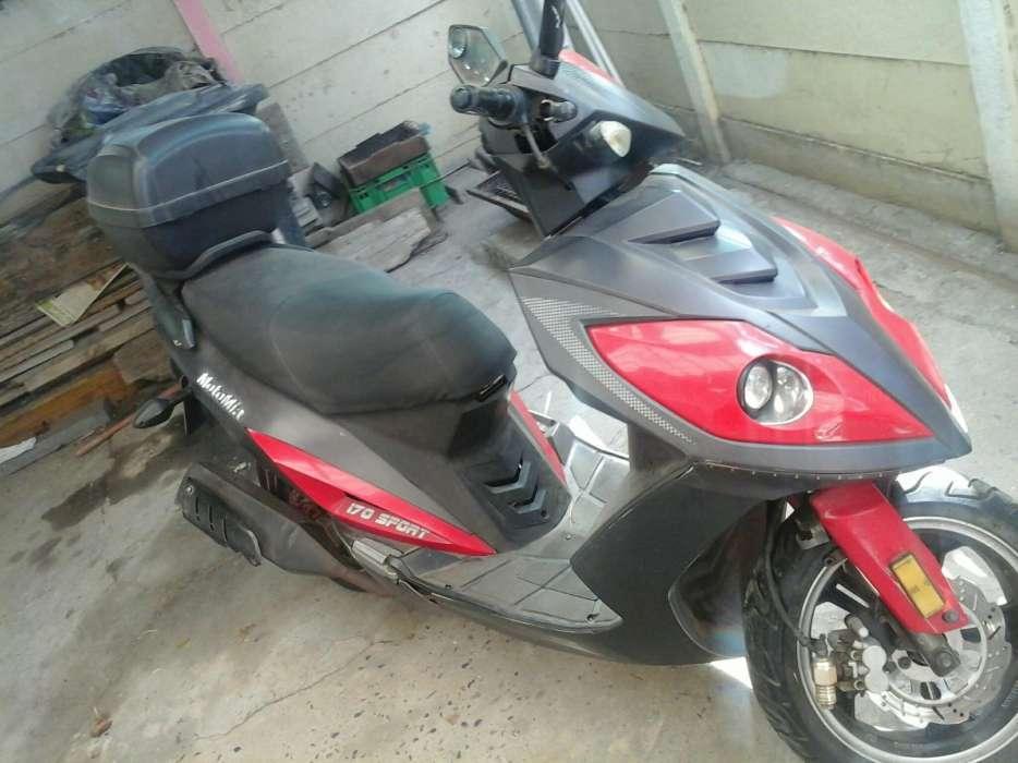 Scooter to sell for spares