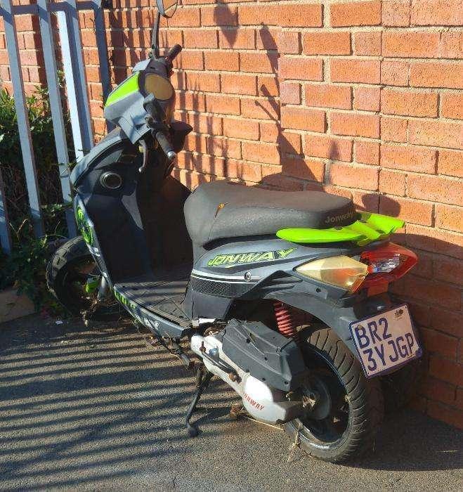 Jonway 150cc scooter