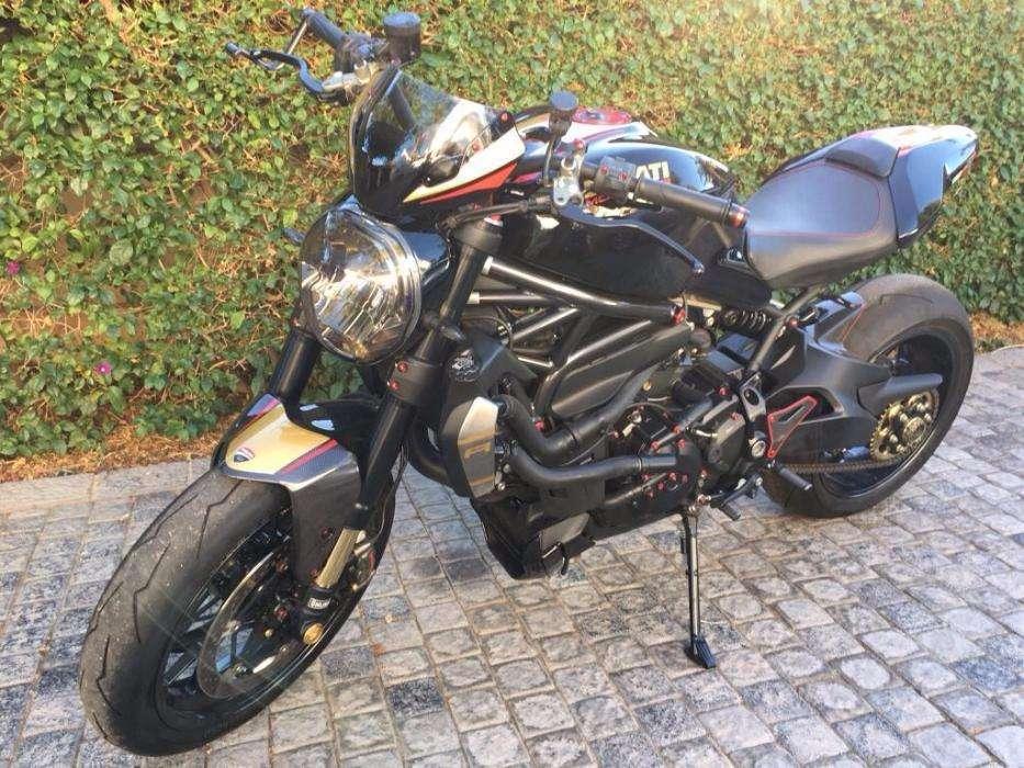 2016 Ducati Monster 1200R Beautiful bike for sale!!!