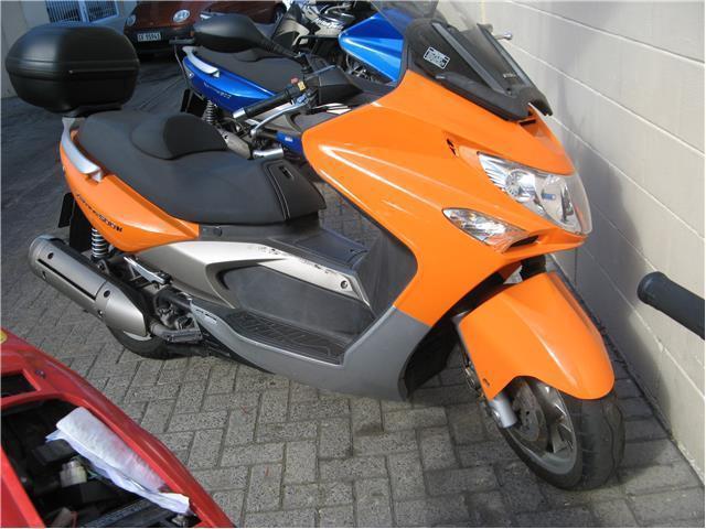 KYMCO EXCITING 500 - 2009 GREAT BIKE!!