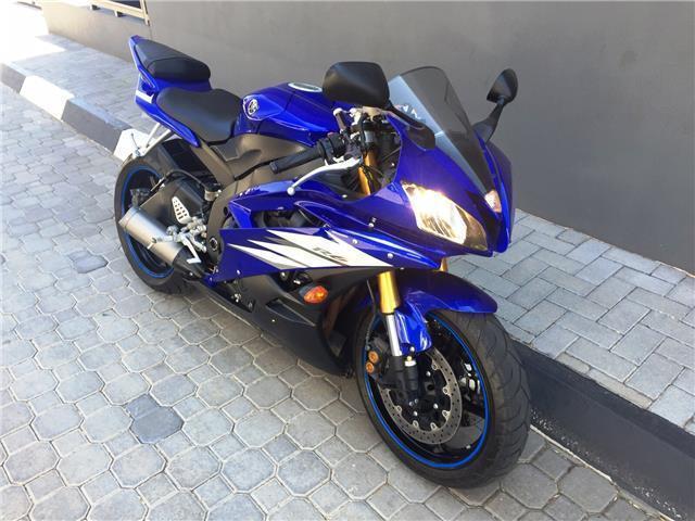 06 YAMAHA R6
