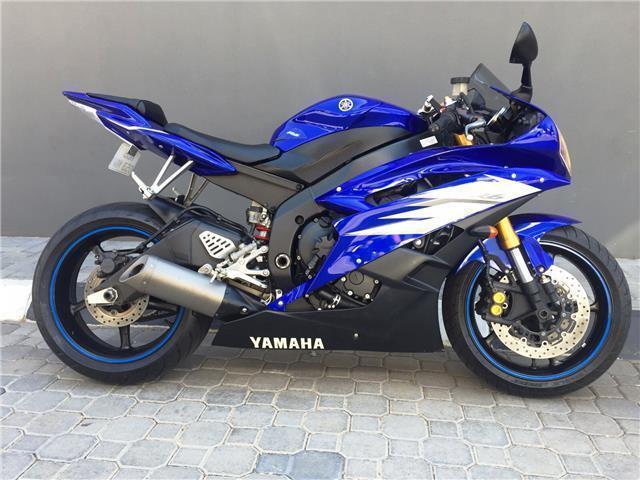 06 YAMAHA R6