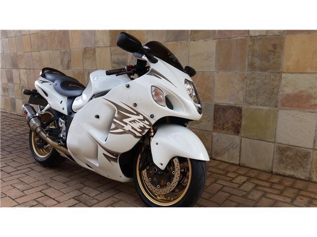 SUZUKI GSX 1300 R HAYABUSA