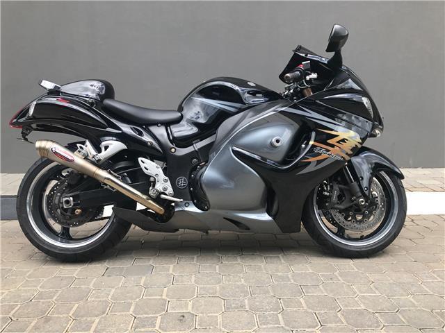SUZUKI GSXR 1300 HAYABUSA