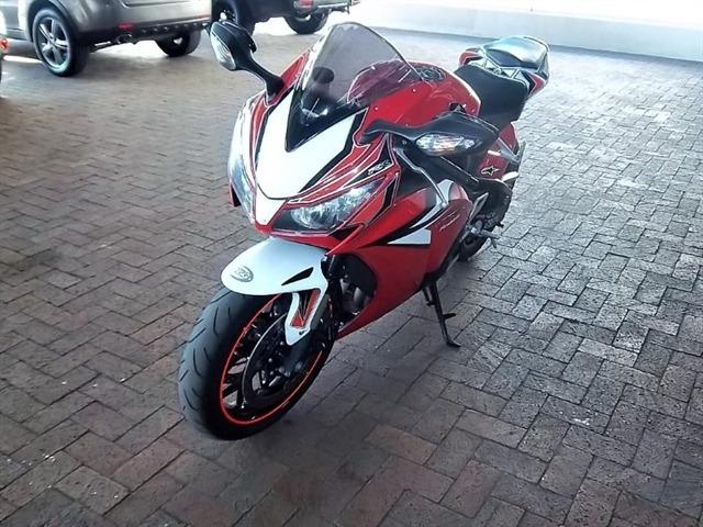 2012 Honda CBR 1000RR Fireblade
