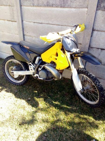 2000 Suzuki RM250