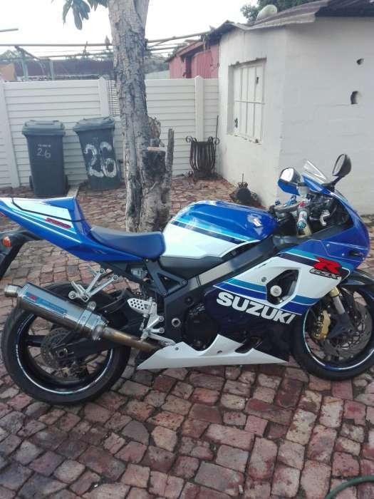 Suzuki GSX-R 750 20th Anniversary Edition