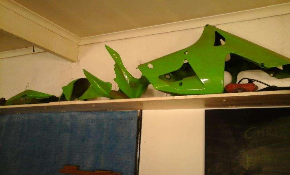 Zx6 fairing and parts
