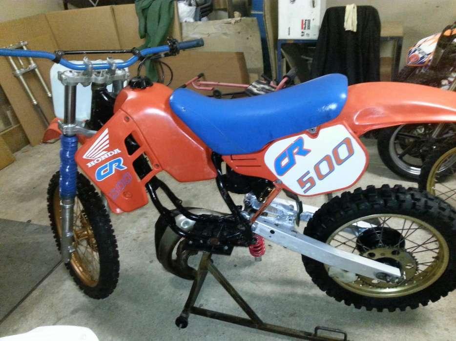 CR 500 for sale in good condition, motor not included