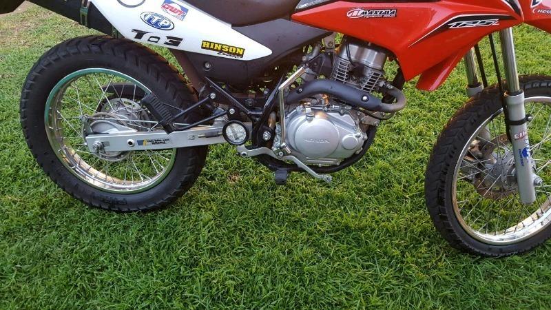 Honda XR125, 2015