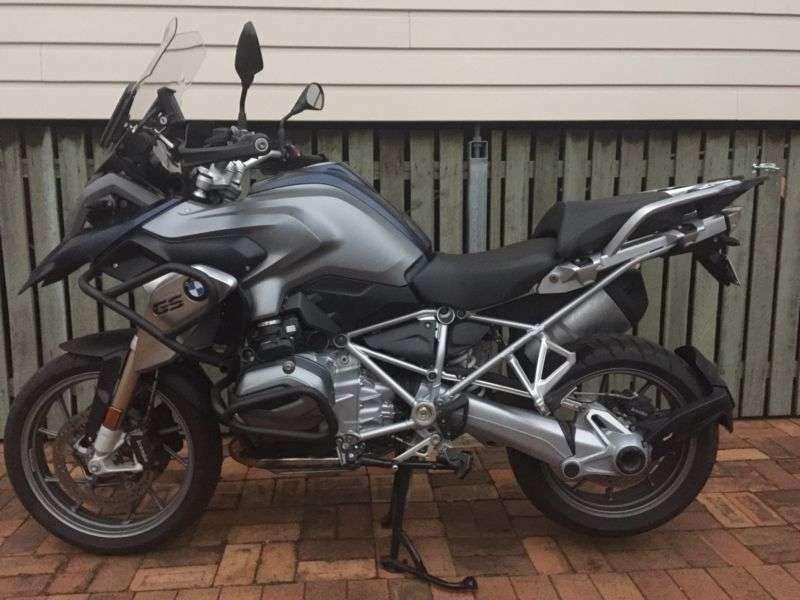 BMW R1200GS with full factory options 2015