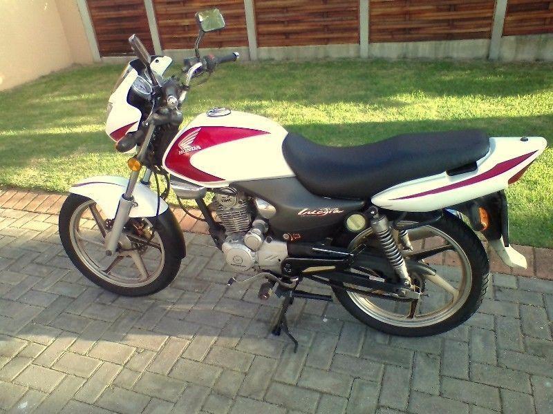 2012 Honda 125 Estorm, Very good condition!
