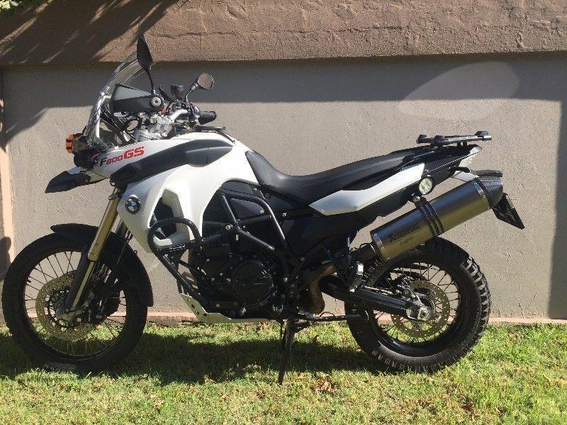BMW 2010 BMW F800-Series