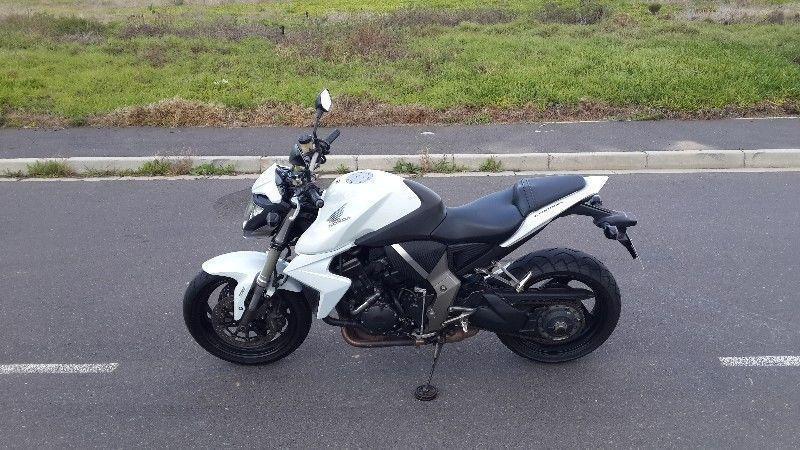 09' Honda CB1000R(ABS) *Selling well below her Retail Value