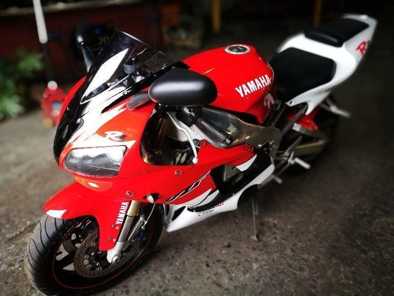 2000 Yamaha YZF-R