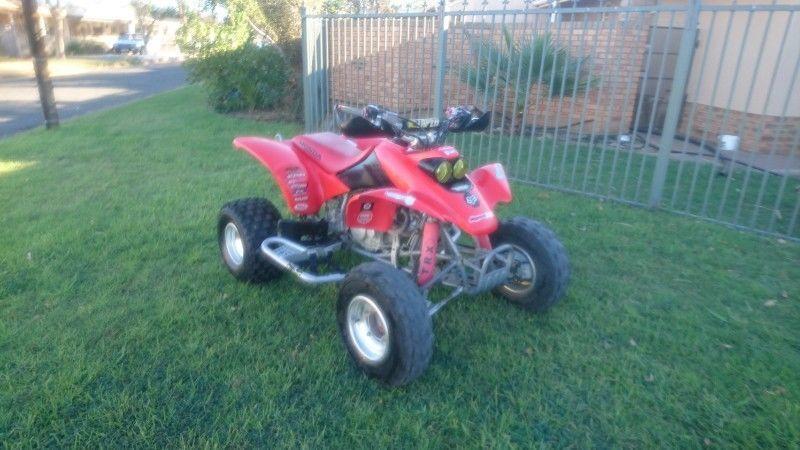 2004 Honda TRX400EX Quad