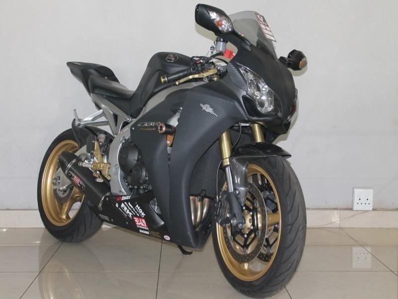2010 HONDA Cbr 1000 Rr Fireblade