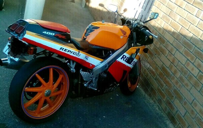 Honda VFR 400 cc NC30 limited addition